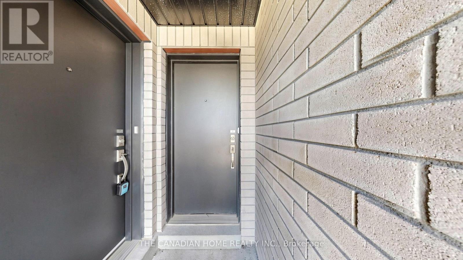 7 - 45 Romilly Avenue, Brampton, Ontario  L7A 5L8 - Photo 3 - W13698898