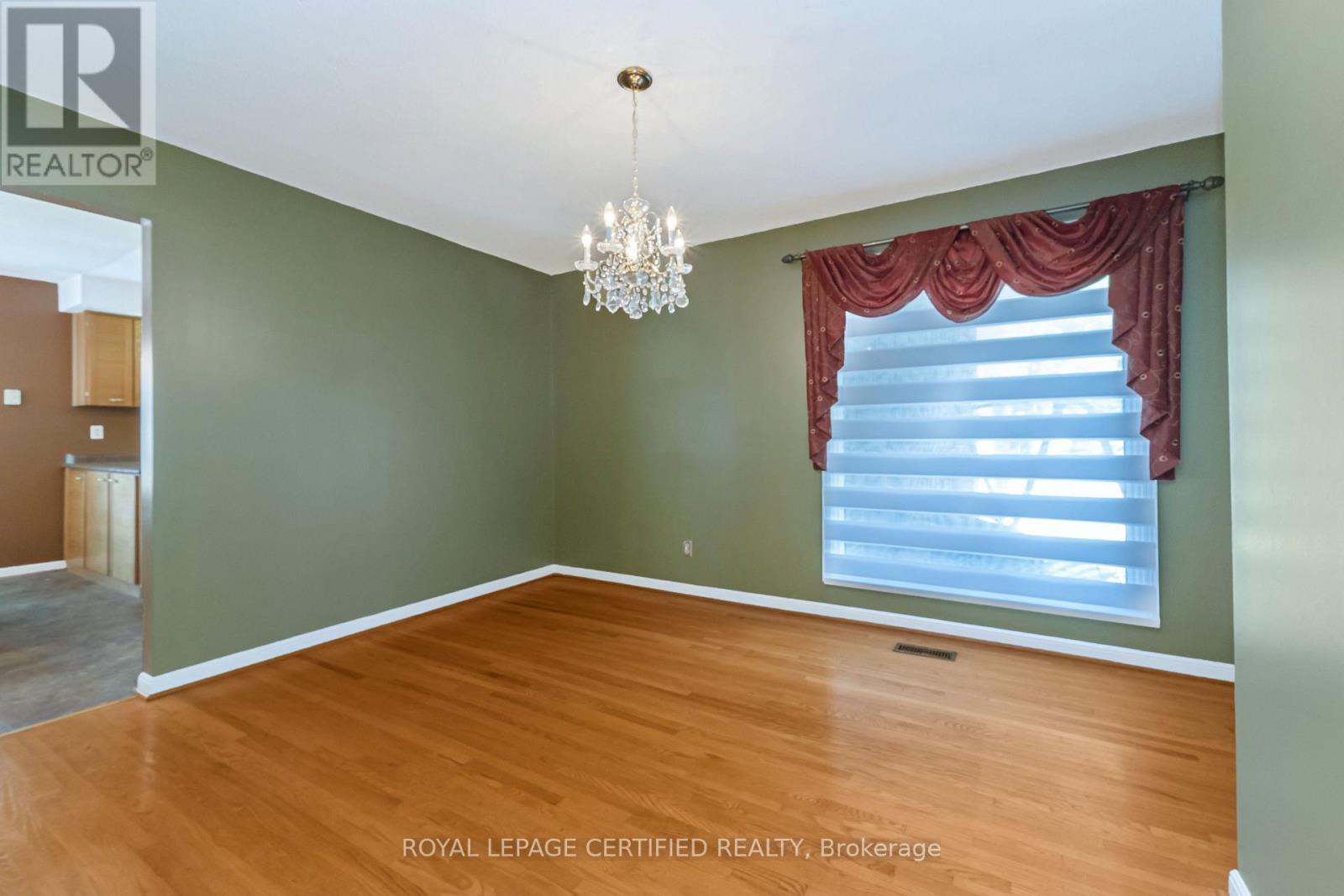 14 Broomfield Court, Brampton, Ontario  L6Z 1T5 - Photo 10 - W13698926
