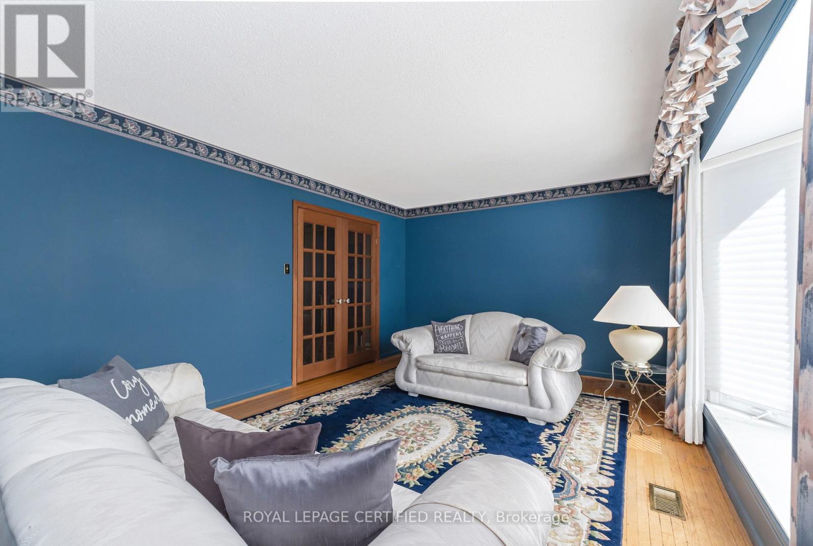 14 Broomfield Court, Brampton, Ontario  L6Z 1T5 - Photo 7 - W13698926
