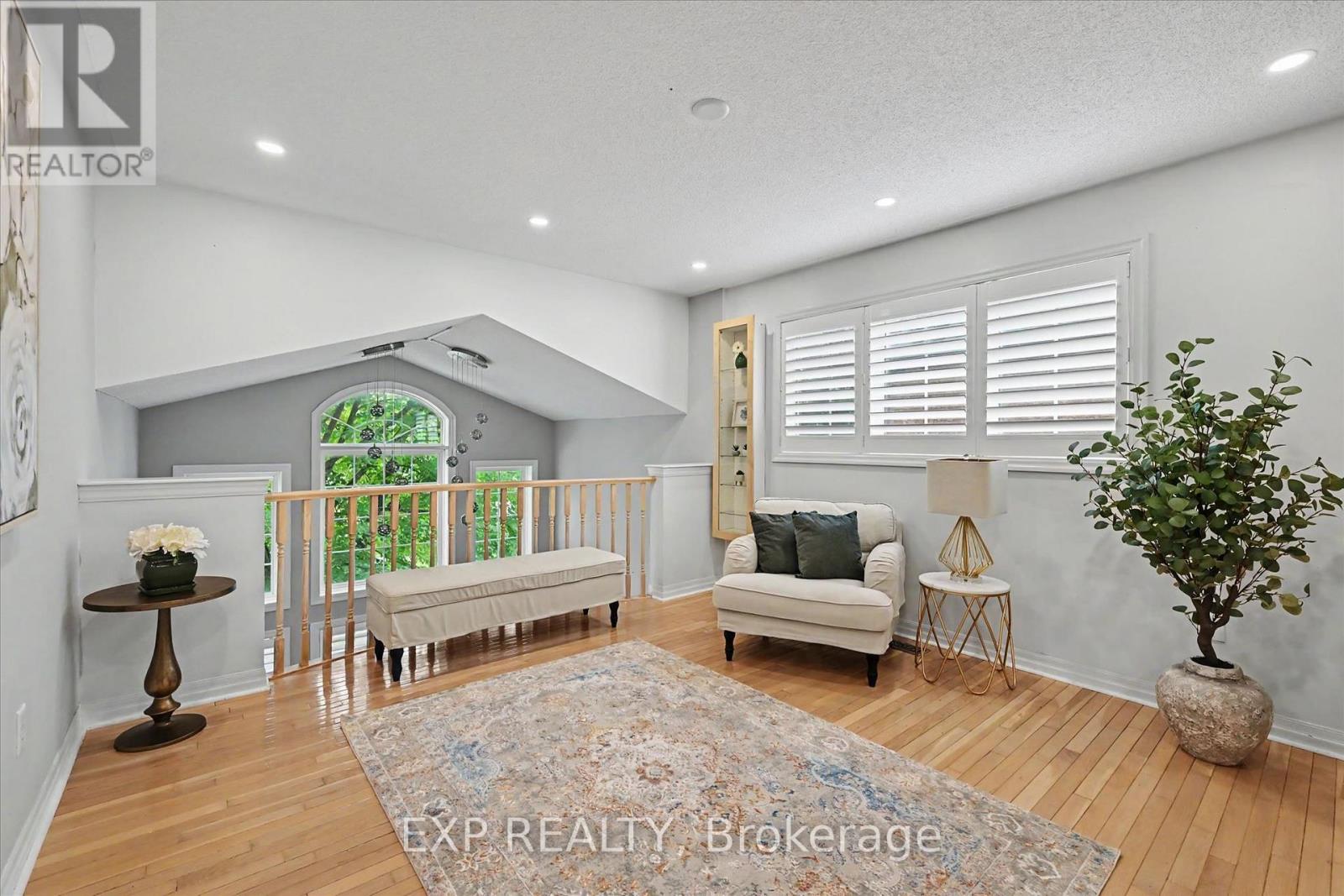 2376 Oakhaven Drive, Oakville, Ontario  L6M 4A4 - Photo 21 - W13698930