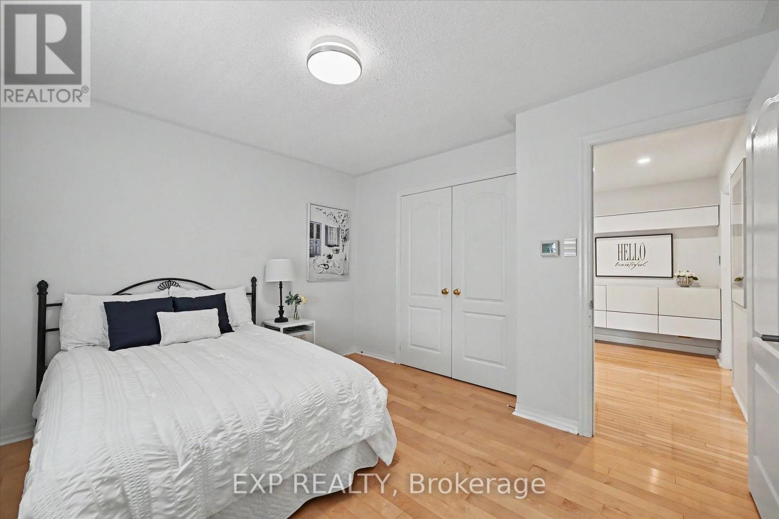 2376 Oakhaven Drive, Oakville, Ontario  L6M 4A4 - Photo 30 - W13698930