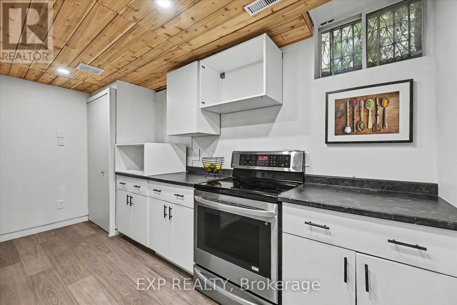 2376 Oakhaven Drive, Oakville, Ontario  L6M 4A4 - Photo 40 - W13698930