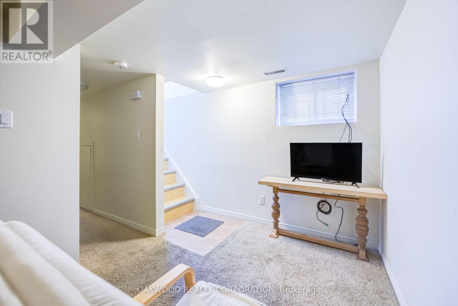 2449 St Clair Avenue W, Toronto, Ontario  M6N 1K9 - Photo 16 - W13698960