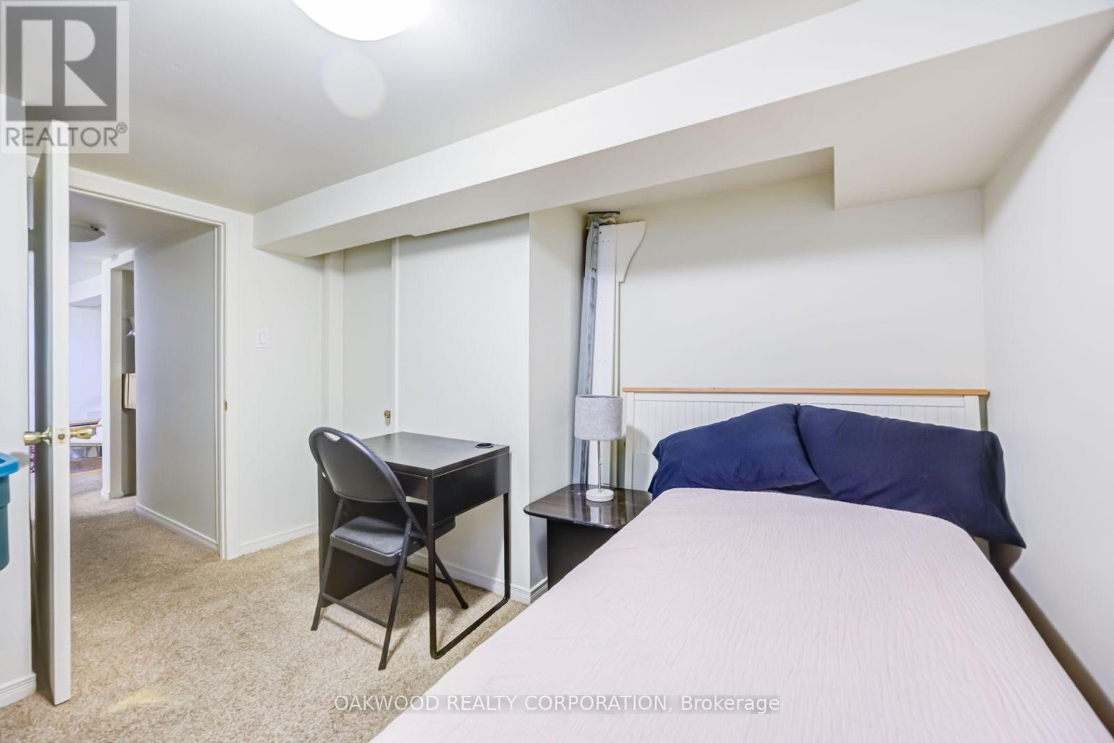2449 St Clair Avenue W, Toronto, Ontario  M6N 1K9 - Photo 7 - W13698960