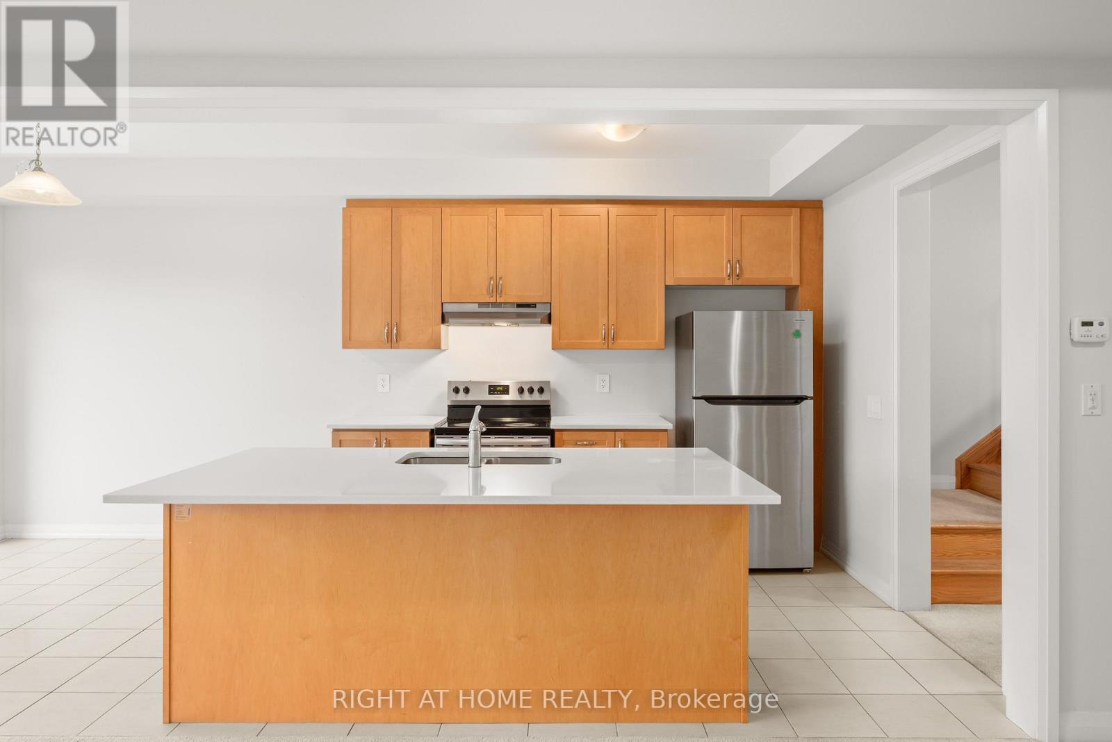 66 Corley Street, Kawartha Lakes, Ontario  K9V 6K2 - Photo 14 - X13698946
