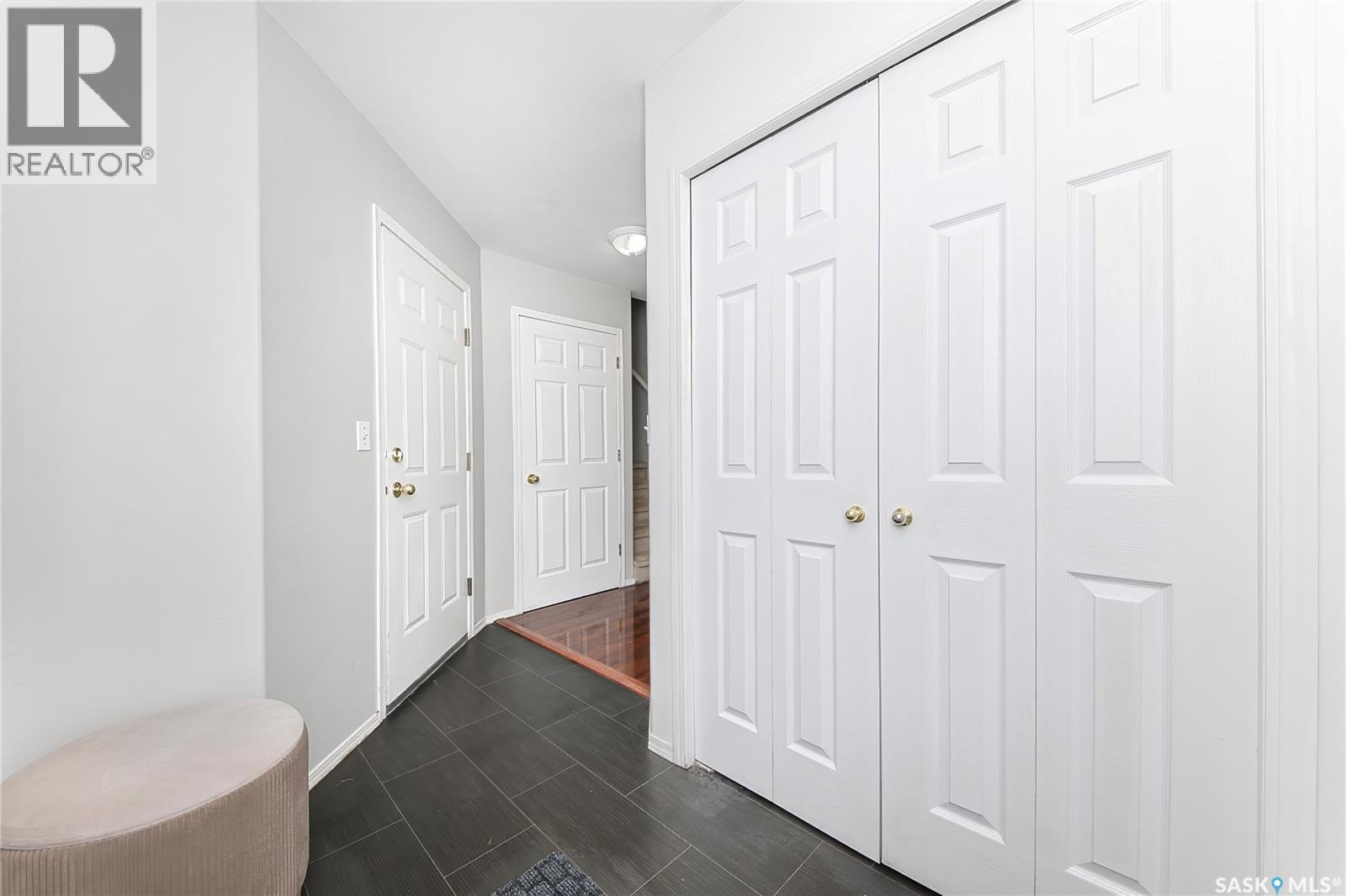 114 212 La Ronge Road, Saskatoon, Saskatchewan  S7K 8E5 - Photo 3 - SK046250