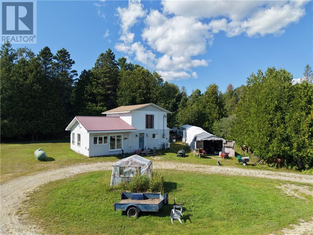 65 Mcdermid, Providence Bay, Ontario  P0P 1T0 - Photo 1 - 2129939