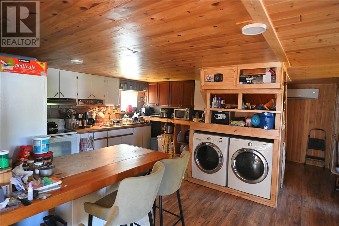65 Mcdermid, Providence Bay, Ontario  P0P 1T0 - Photo 14 - 2129939