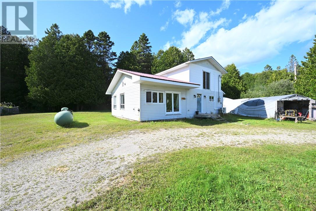 65 Mcdermid, Providence Bay, Ontario  P0P 1T0 - Photo 18 - 2129939