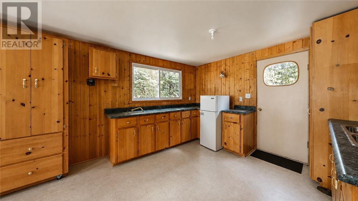 61 Cedar Grove Trail, Manitowaning, Ontario  P0P 1N0 - Photo 11 - 2129848