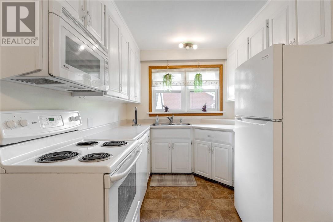 1364 Southview Drive, Greater Sudbury, Ontario  P3E 2L6 - Photo 24 - 2129767