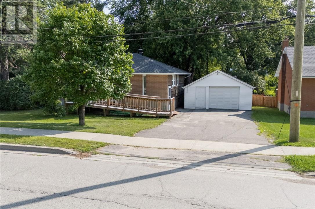 1364 Southview Drive, Greater Sudbury, Ontario  P3E 2L6 - Photo 49 - 2129767