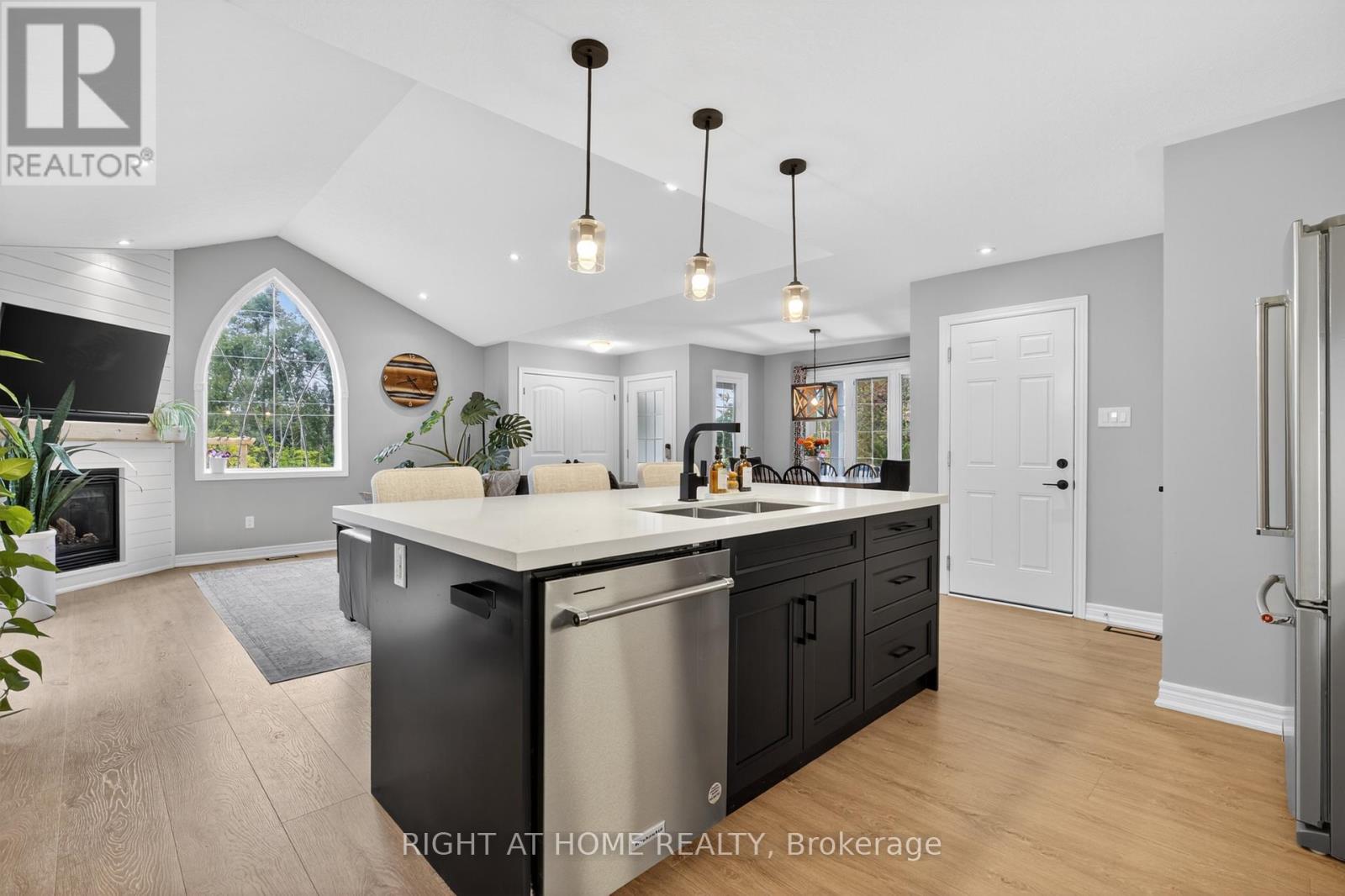 3005 Mason Drive, Innisfil, Ontario  L9S 2J8 - Photo 17 - N13698974