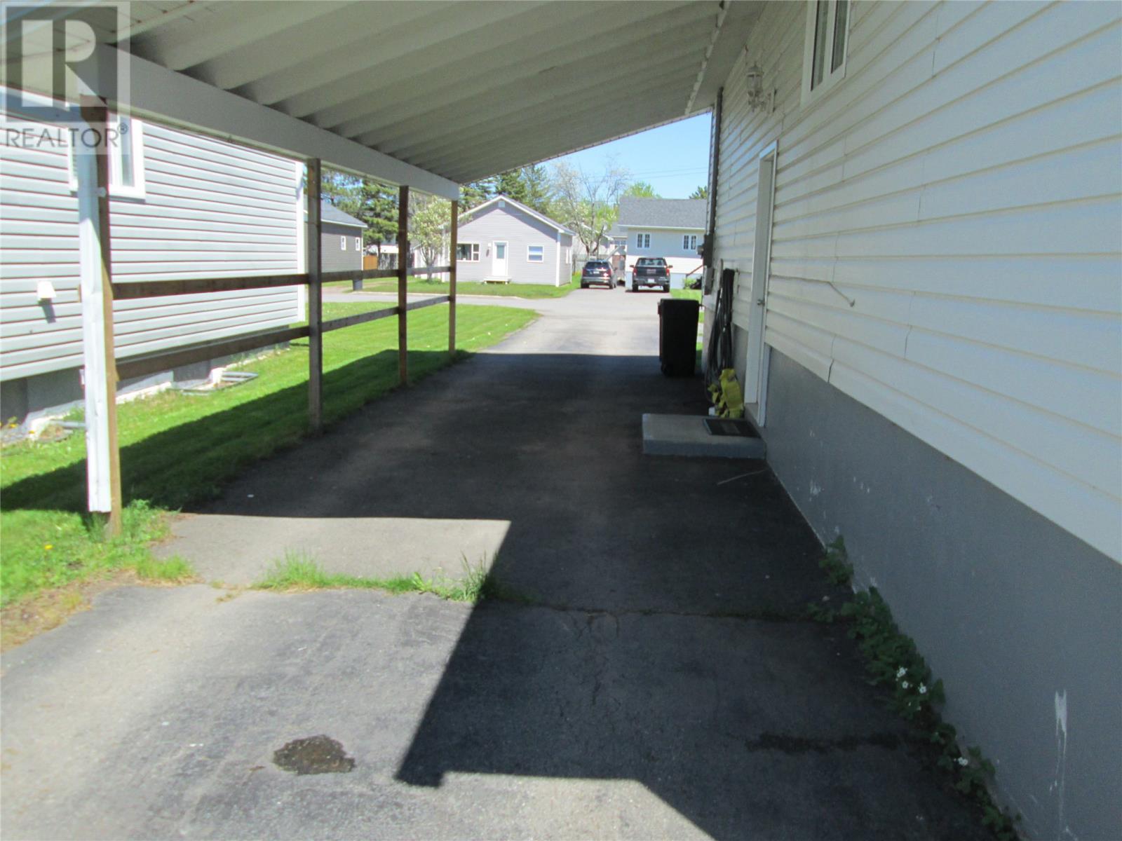2 Rewa Avenue, Bishop's Falls — photo 6
