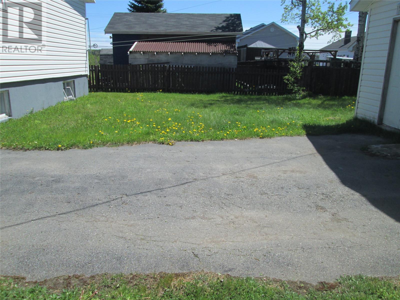 2 Rewa Avenue, Bishop's Falls — photo 7