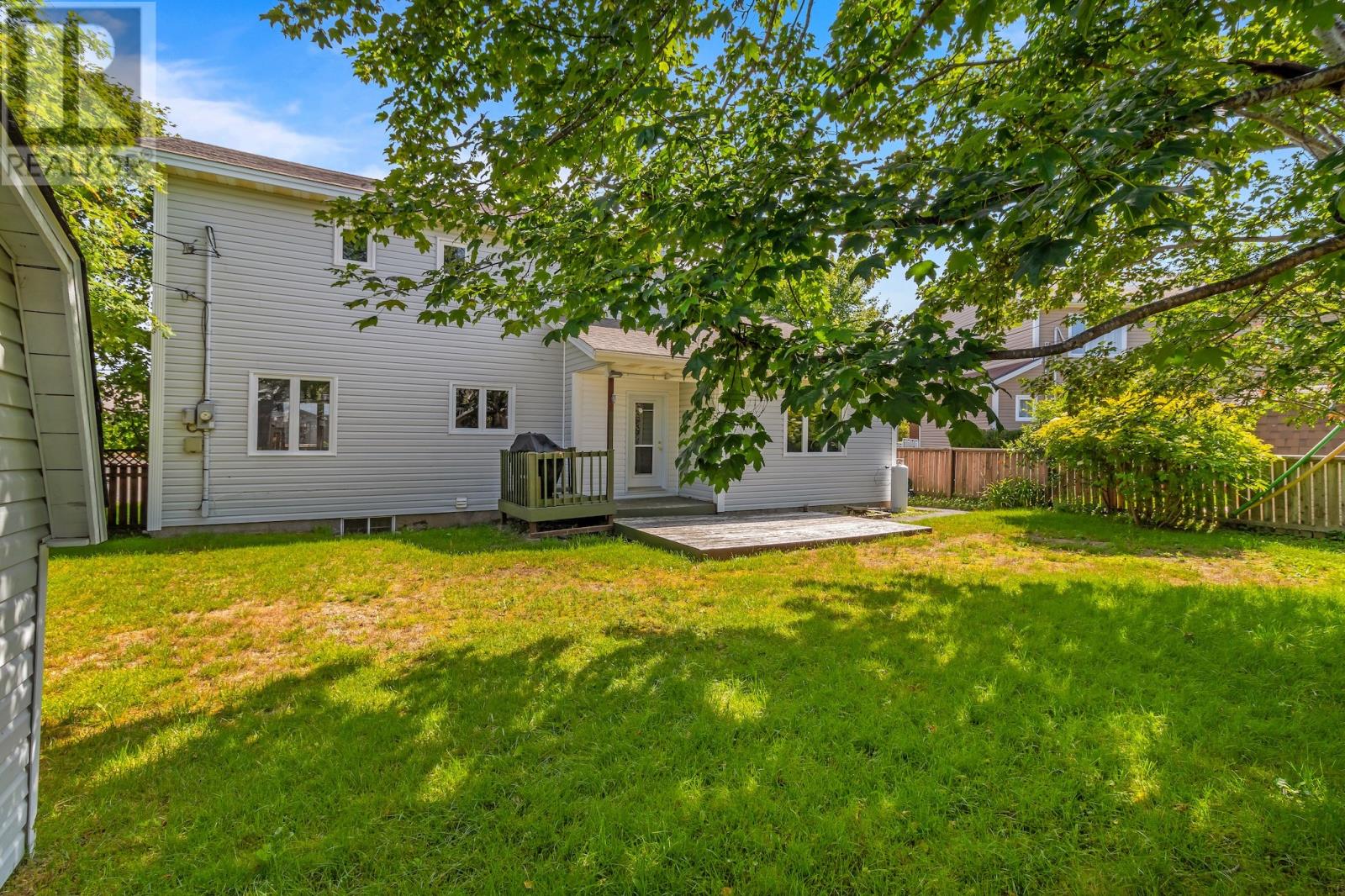 14 Bindon Place, St John's — photo 34