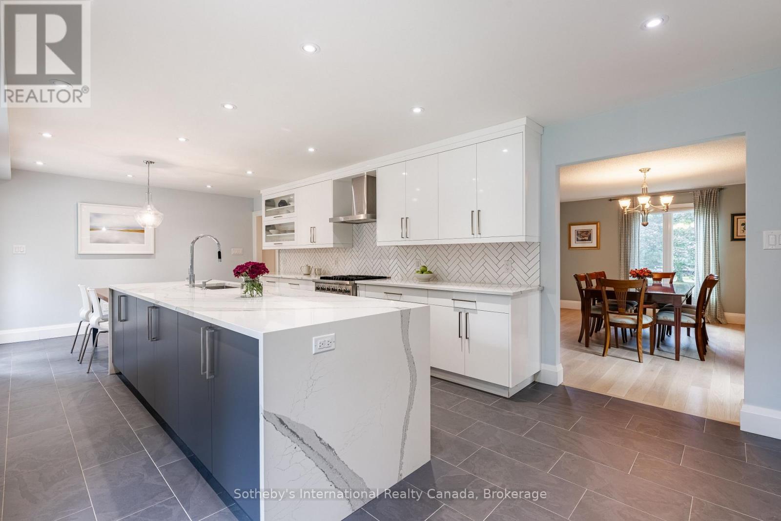 2267 Cedarberry Court, Oakville, Ontario  L6J 6E5 - Photo 14 - W13699014