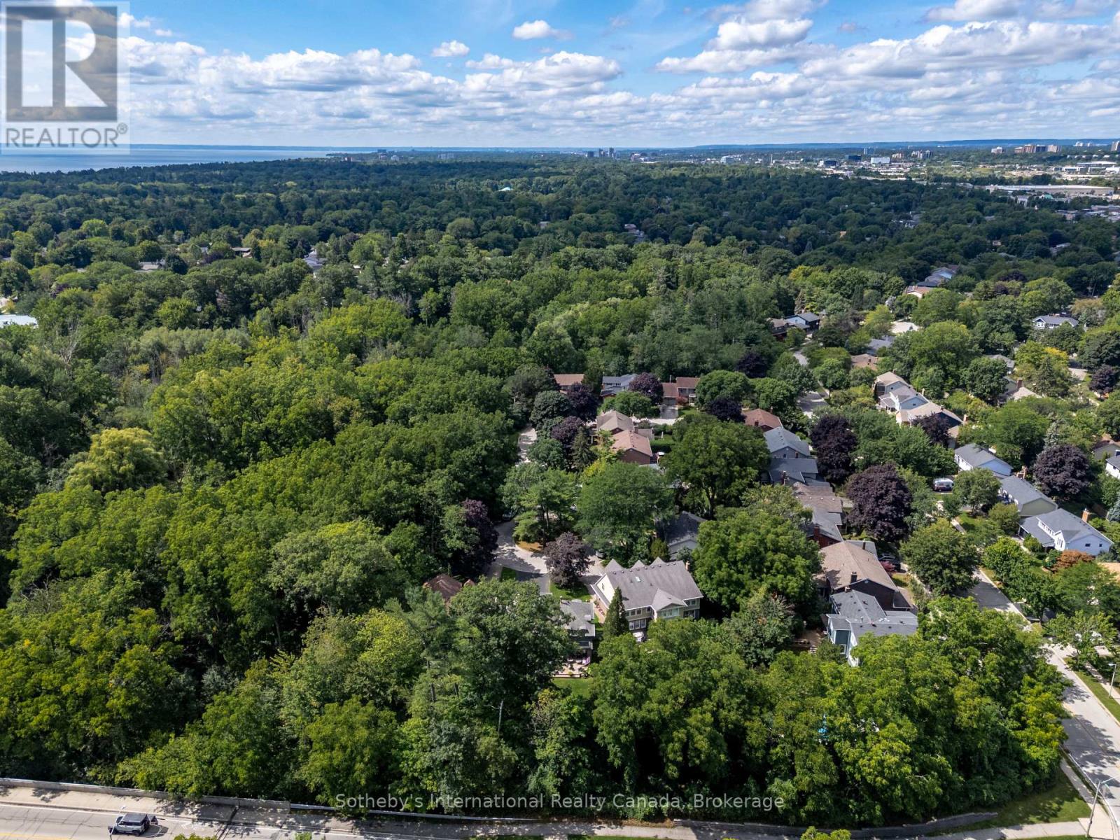 2267 Cedarberry Court, Oakville, Ontario  L6J 6E5 - Photo 46 - W13699014