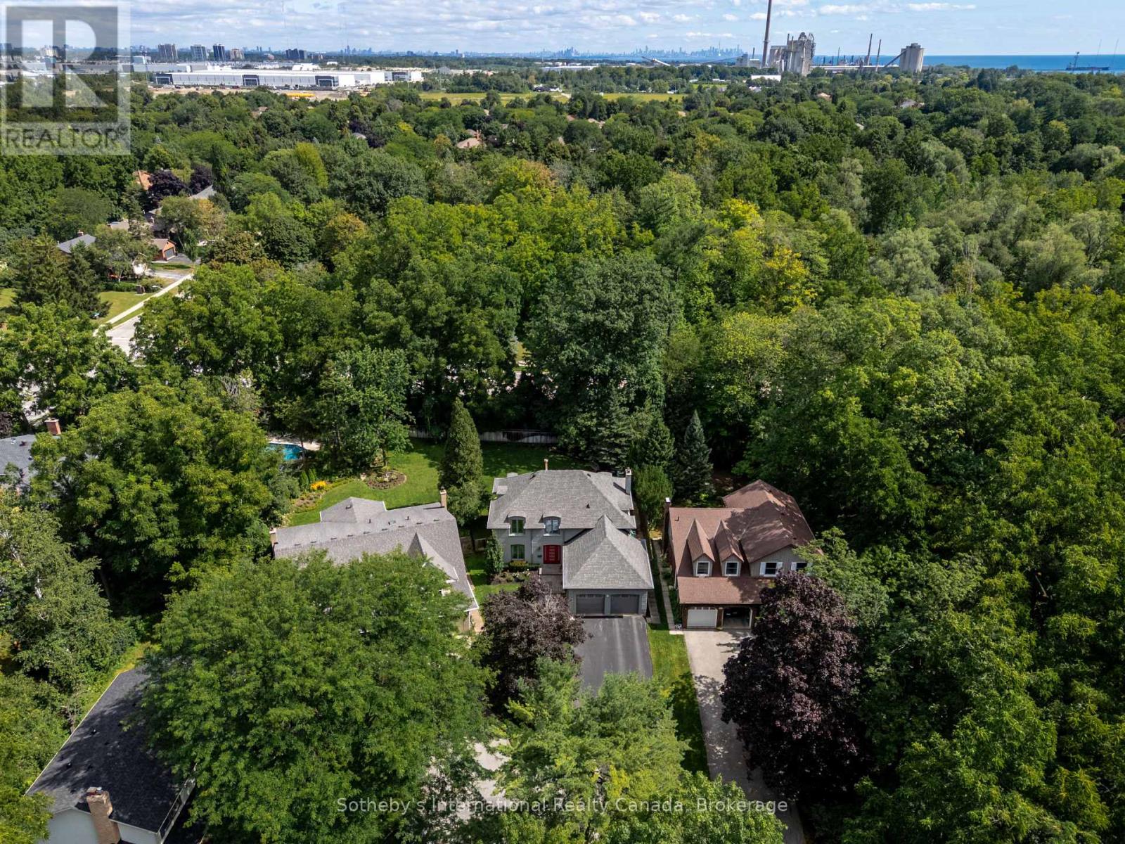 2267 Cedarberry Court, Oakville, Ontario  L6J 6E5 - Photo 47 - W13699014
