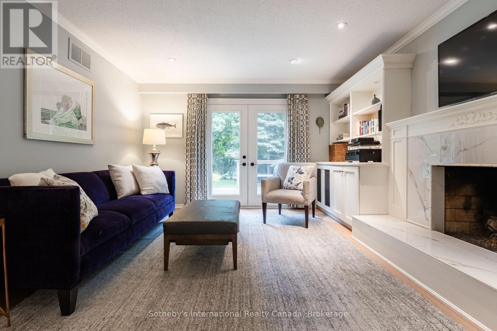 2267 Cedarberry Court, Oakville, Ontario  L6J 6E5 - Photo 6 - W13699014