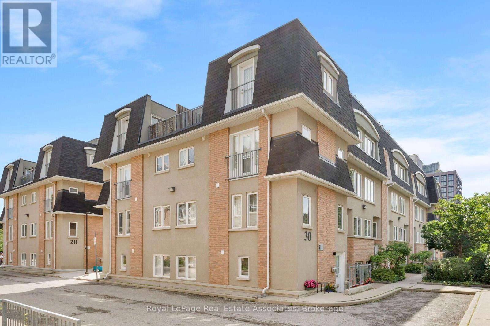 140 - 30 Merchant Lane, Toronto, Ontario  M6P 4J6 - Photo 1 - C13698990