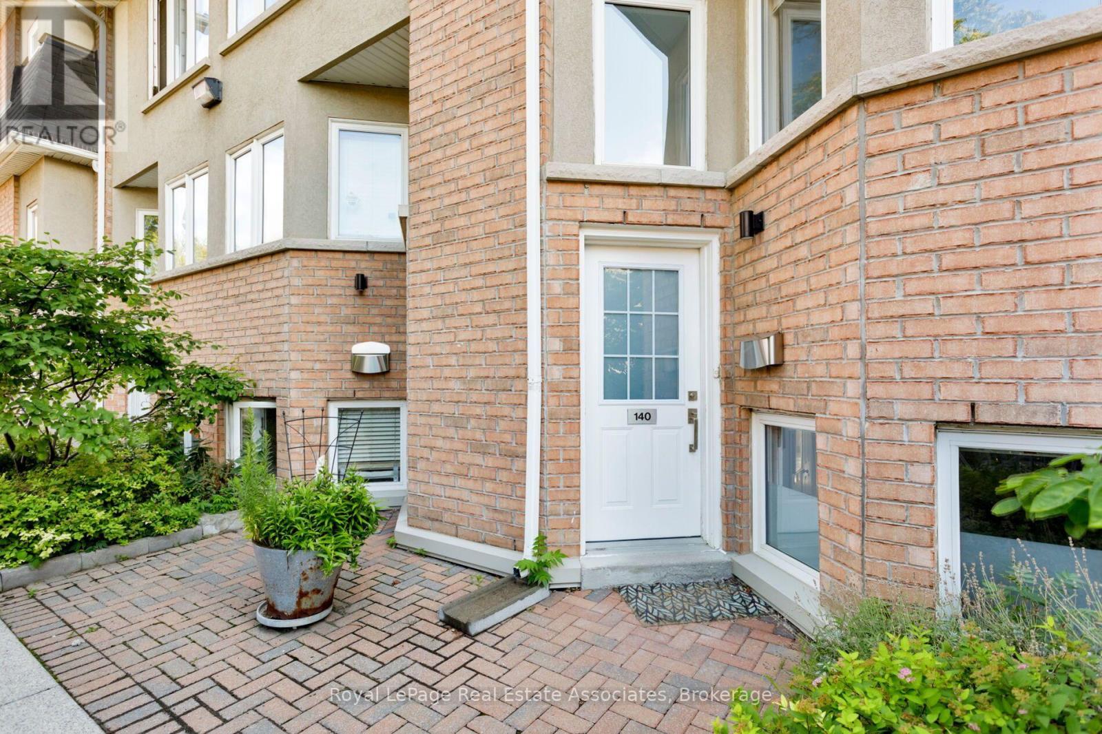 140 - 30 Merchant Lane, Toronto, Ontario  M6P 4J6 - Photo 3 - C13698990