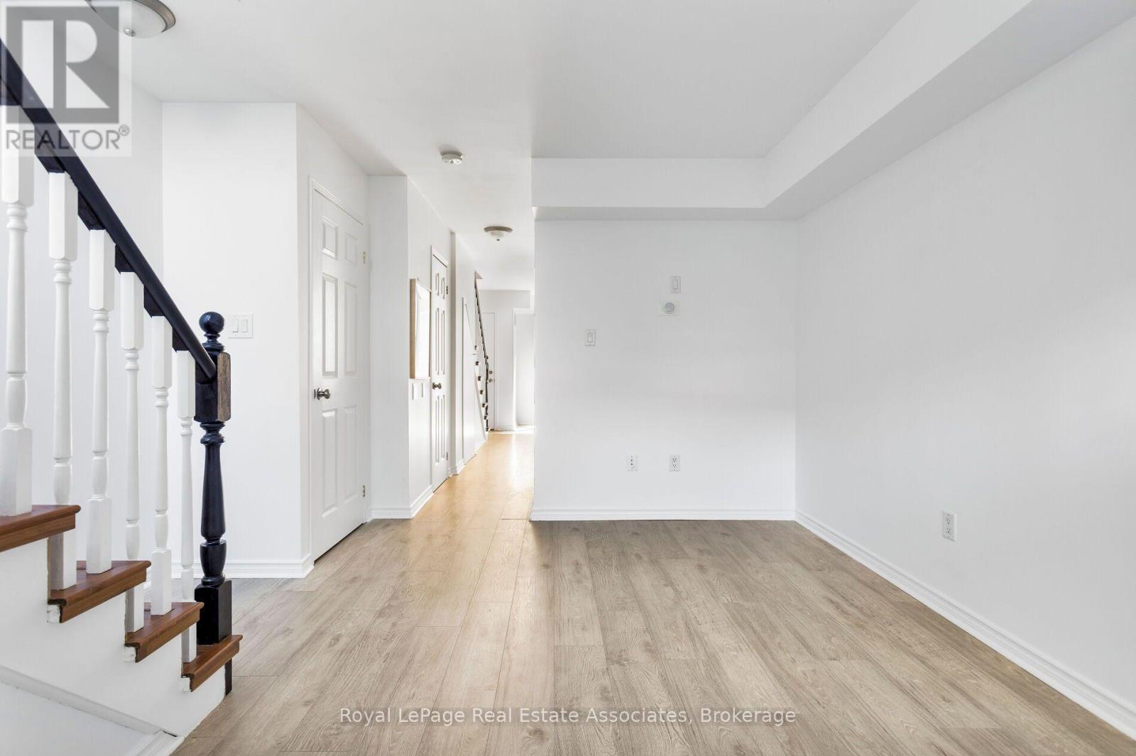 140 - 30 Merchant Lane, Toronto, Ontario  M6P 4J6 - Photo 7 - C13698990