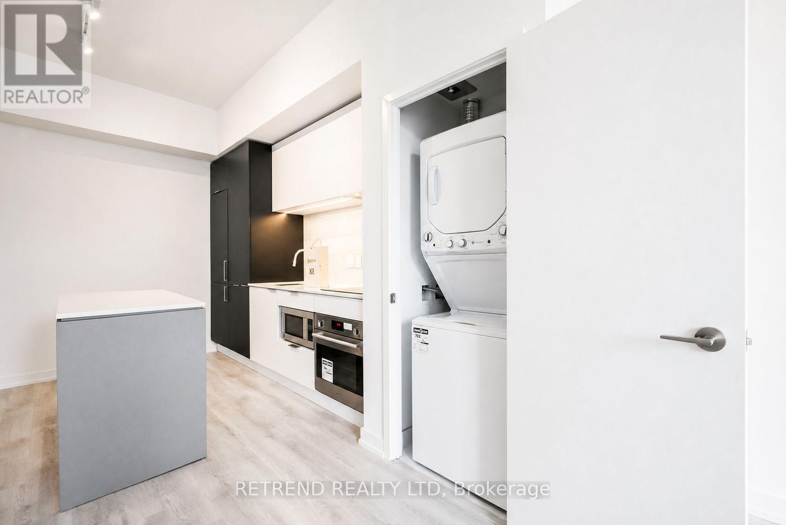 2309 - 33 Helendale Avenue, Toronto, Ontario  M4R 0A4 - Photo 4 - C13698992