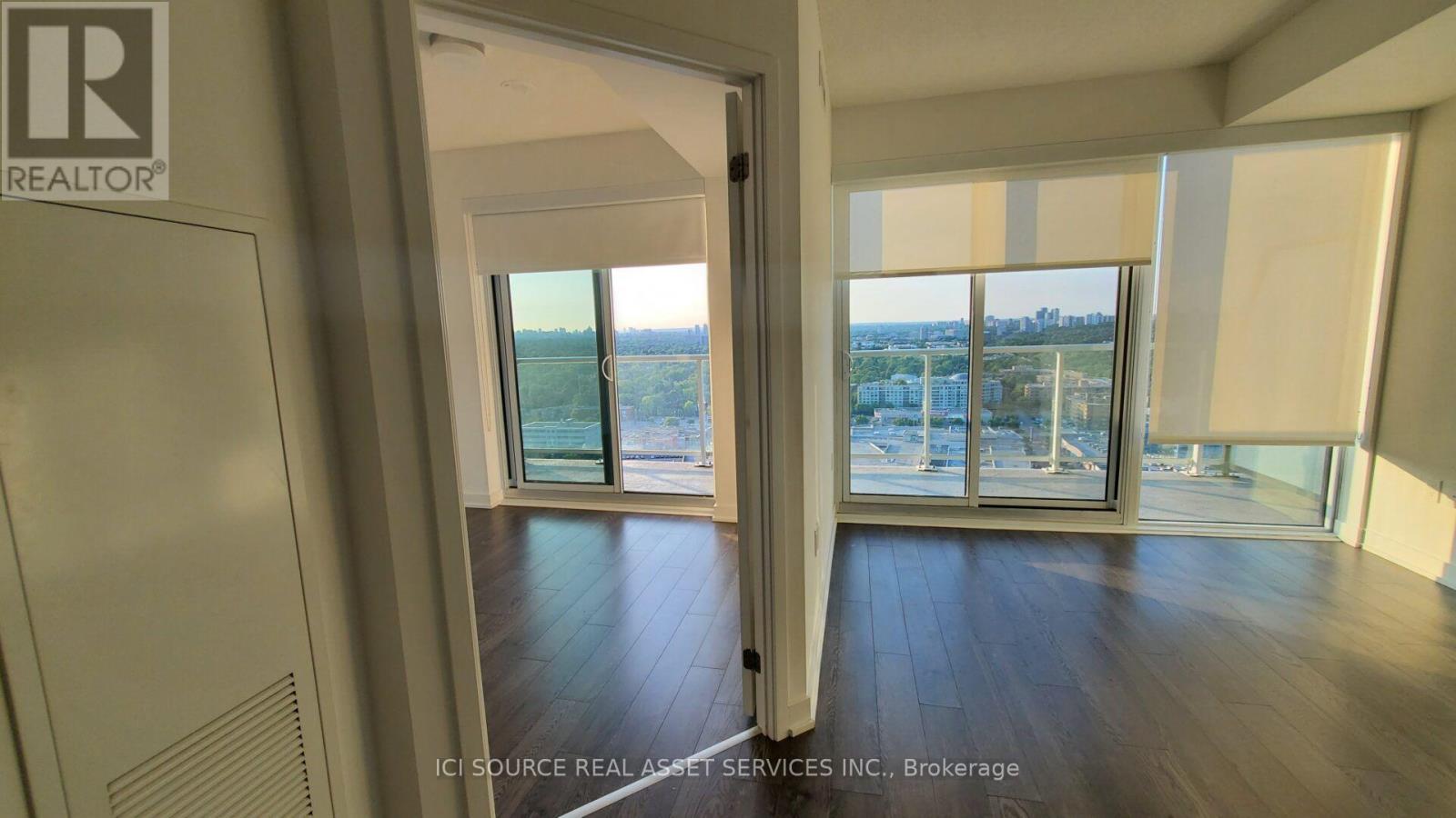 2206 - 50 O'neill Road, Toronto, Ontario  M3C 0R1 - Photo 3 - C13698996