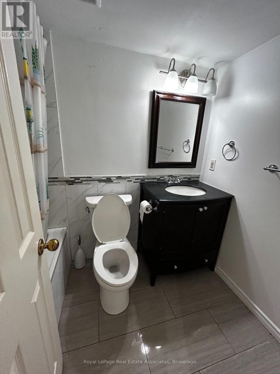 1805 - 55 Centre Avenue, Toronto, Ontario  M5G 1R4 - Photo 9 - C13699032