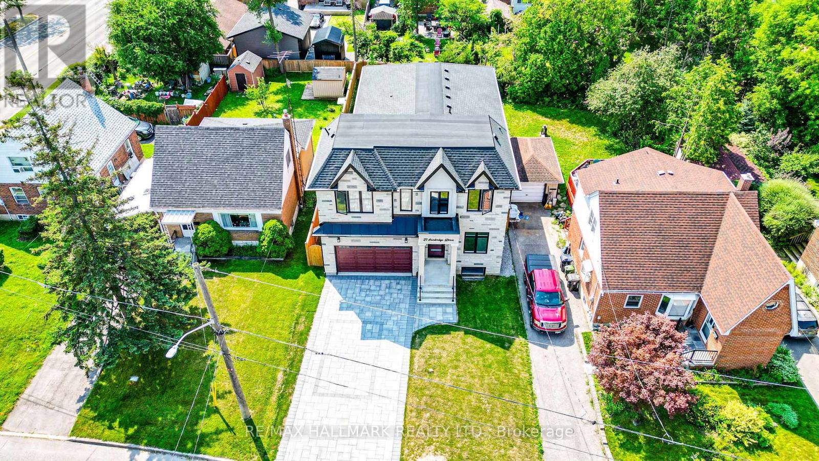 27 Sundridge Drive, Toronto, Ontario  M1L 2J4 - Photo 3 - E13699012