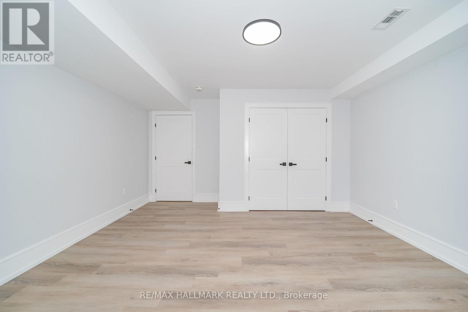 27 Sundridge Drive, Toronto, Ontario  M1L 2J4 - Photo 43 - E13699012