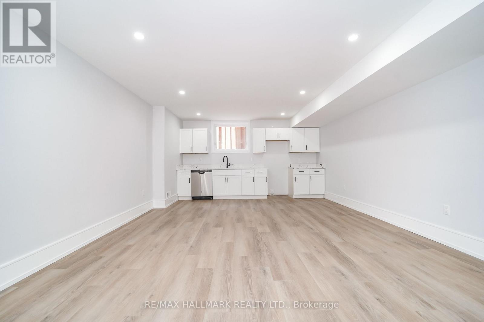 27 Sundridge Drive, Toronto, Ontario  M1L 2J4 - Photo 45 - E13699012