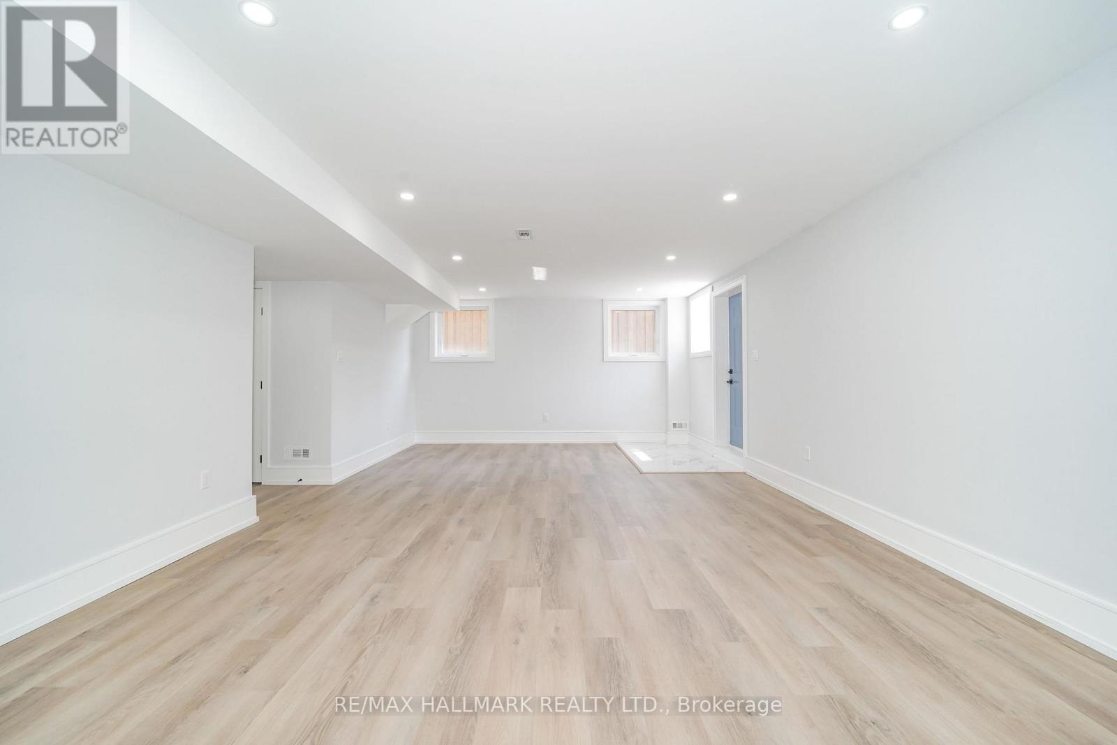 27 Sundridge Drive, Toronto, Ontario  M1L 2J4 - Photo 47 - E13699012