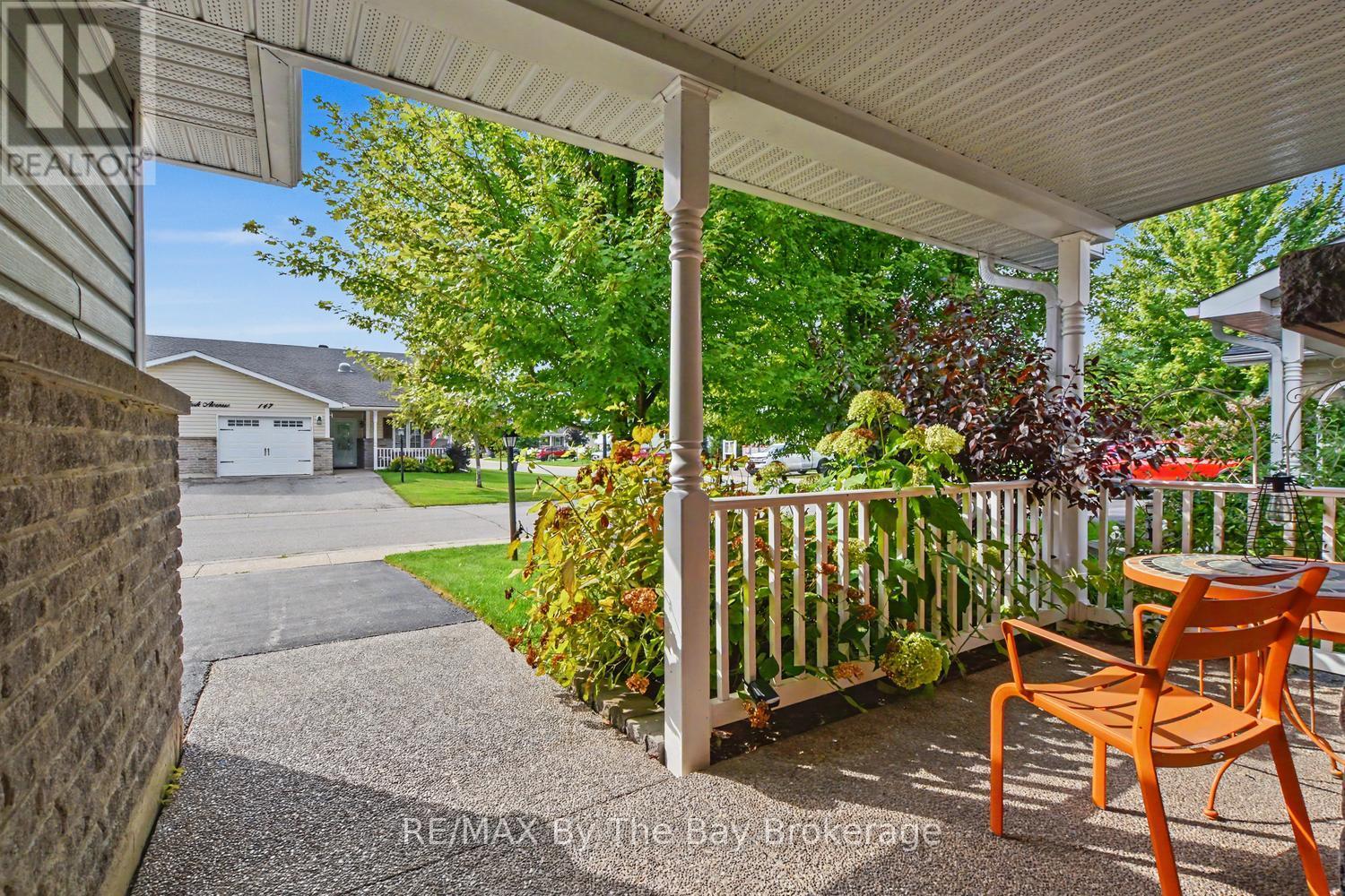 148 New York Avenue, Wasaga Beach, Ontario  L9Z 3A8 - Photo 24 - S13698982