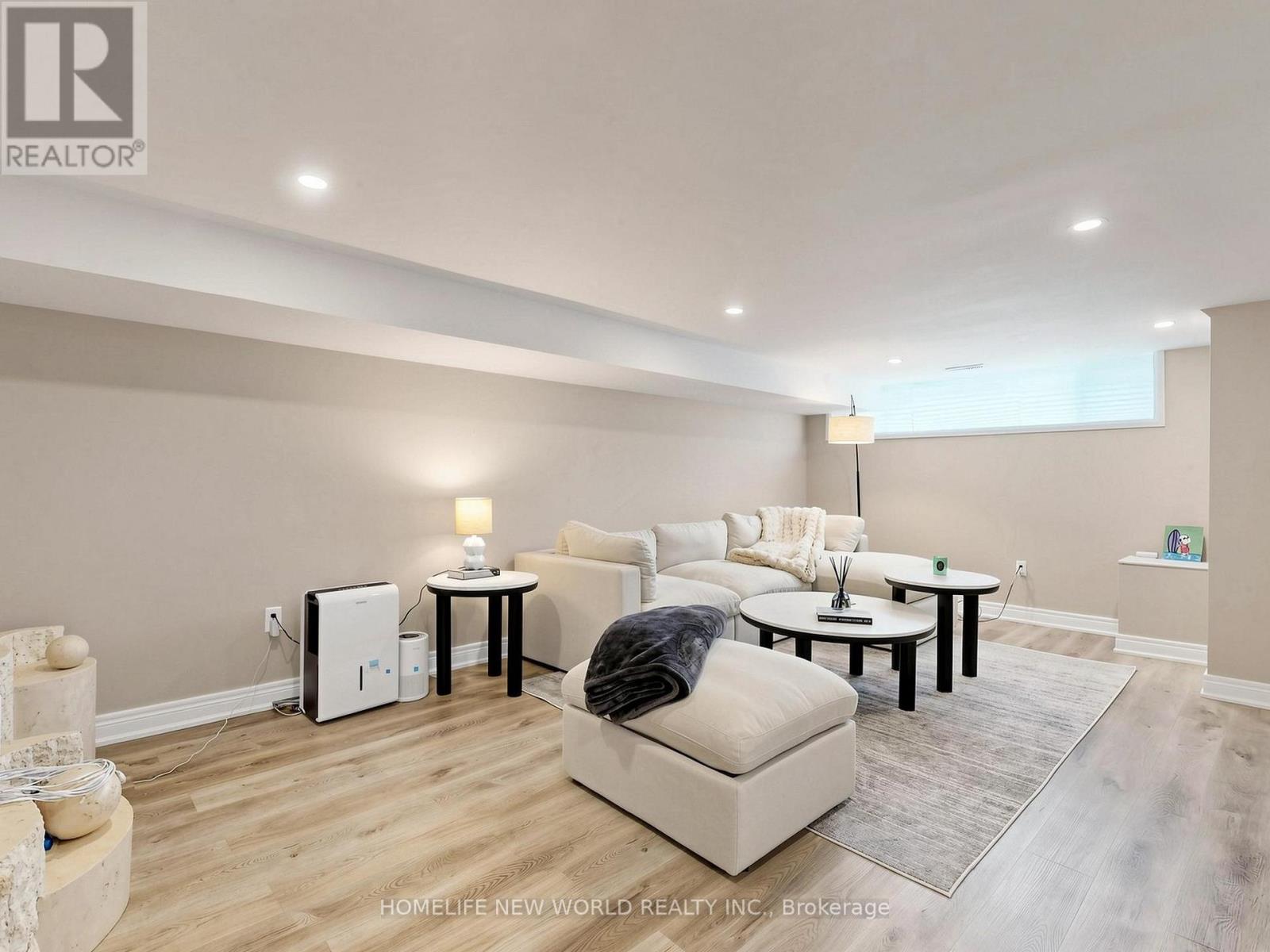 74 Child Drive, Aurora, Ontario  L4G 1Y7 - Photo 24 - N13698994