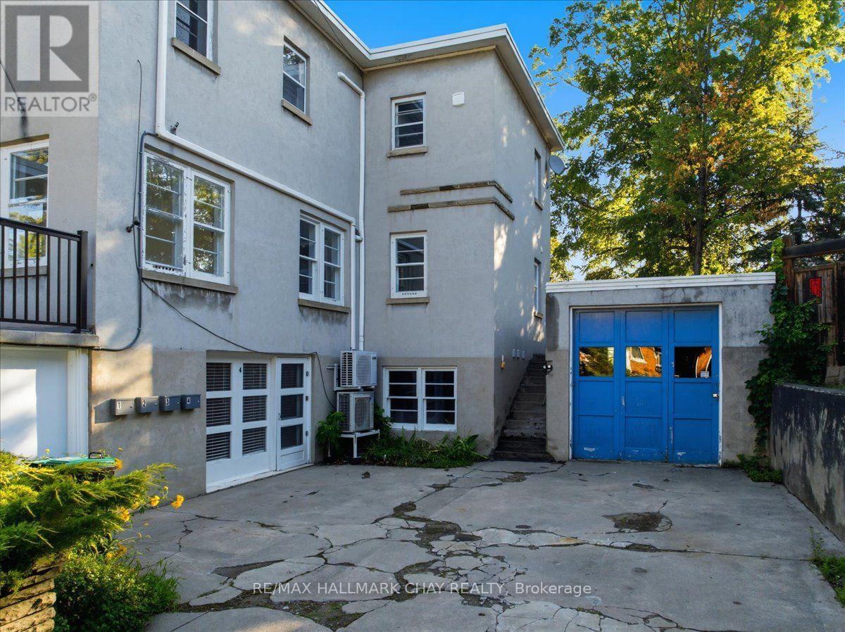 4 - 15 Parkside Drive, Barrie (Queen's Park), Ontario  L4N 1W7 - Photo 3 - S13699018