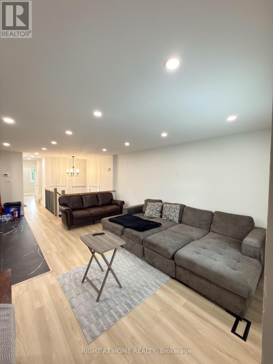 Main - 73 Barre Drive, Barrie (Painswick North), Ontario  L4N 7P1 - Photo 10 - S13699022