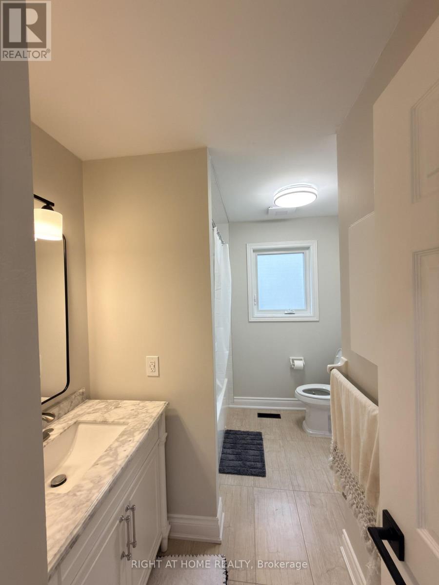 Main - 73 Barre Drive, Barrie (Painswick North), Ontario  L4N 7P1 - Photo 6 - S13699022