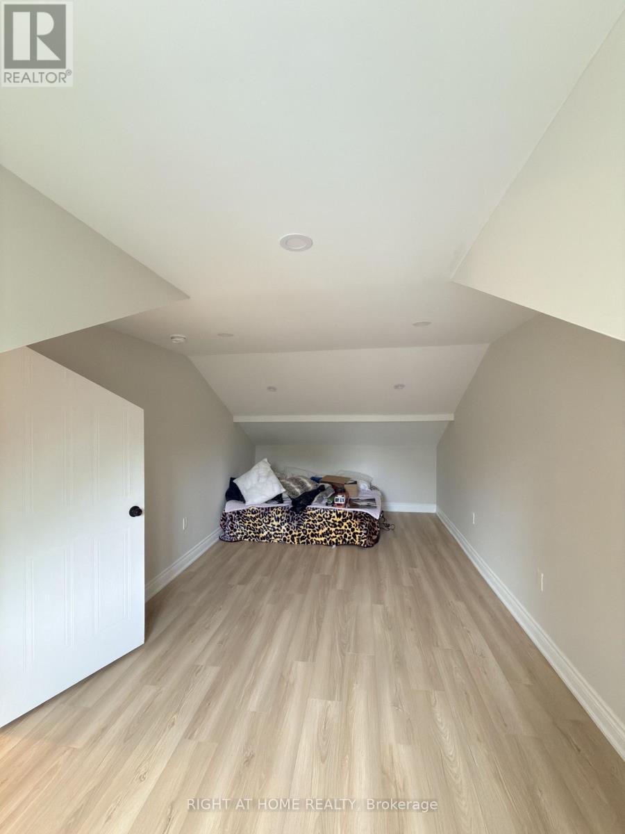 Main - 73 Barre Drive, Barrie (Painswick North), Ontario  L4N 7P1 - Photo 9 - S13699022