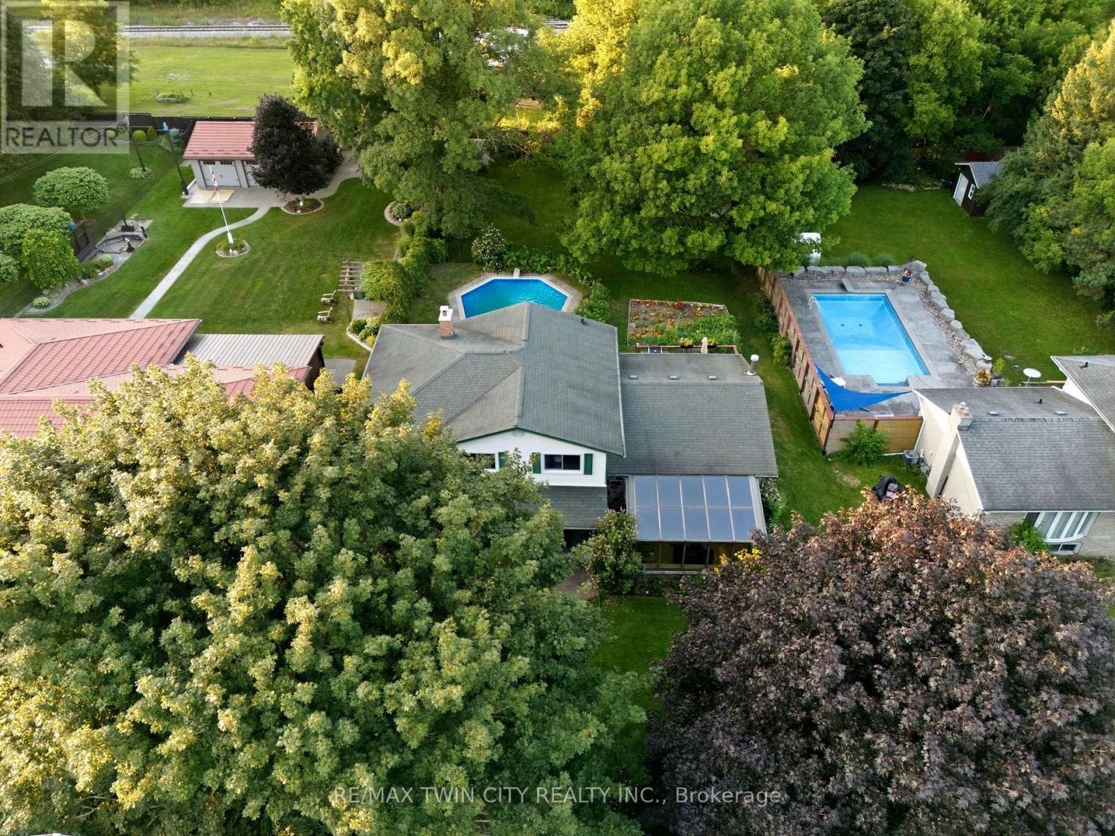 25 Alice Crescent, Wilmot, Ontario  N0B 2H0 - Photo 39 - X13698988