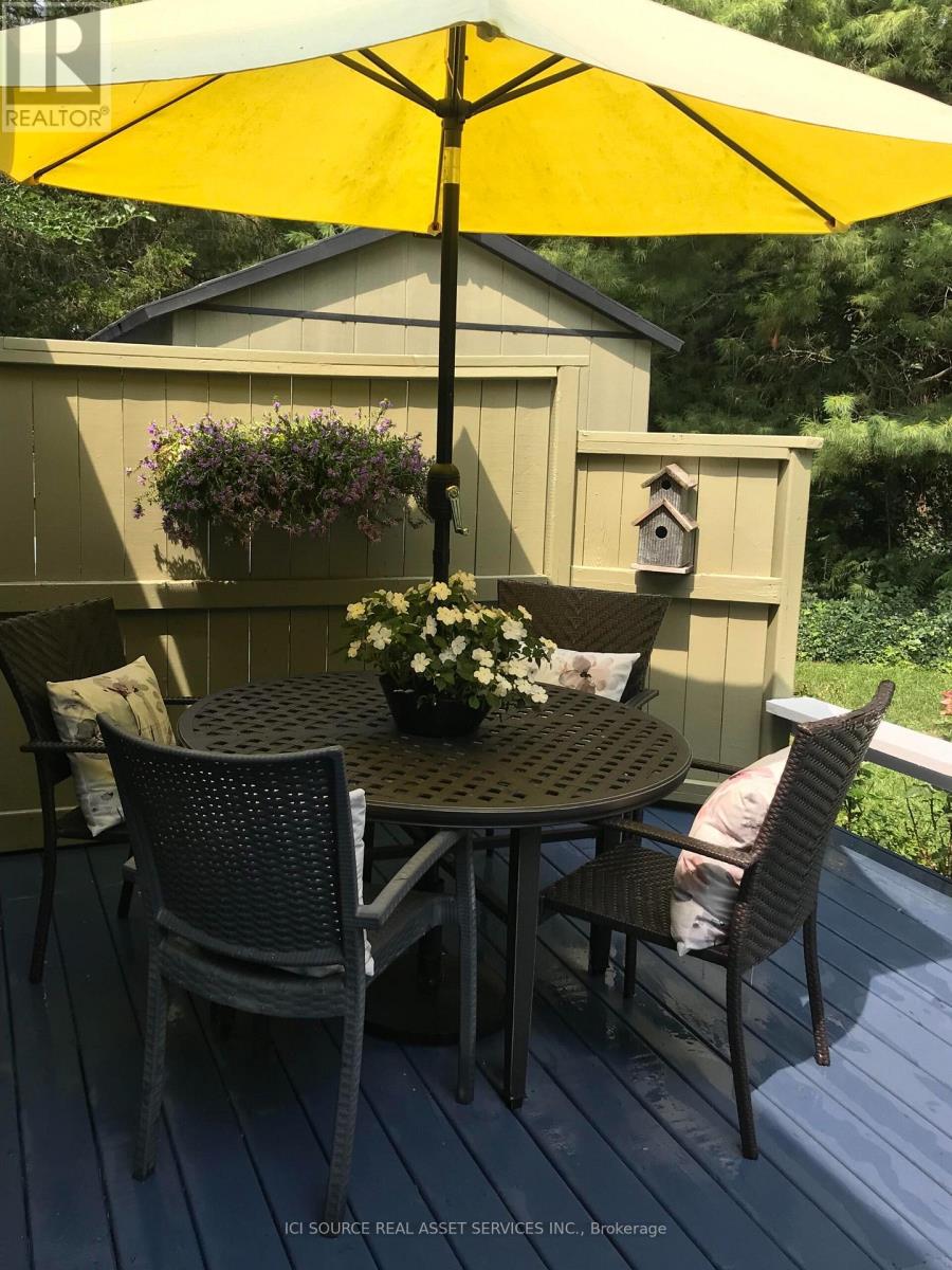 8768 Park Street, Lambton Shores, Ontario  N0N 1J7 - Photo 34 - X13699006