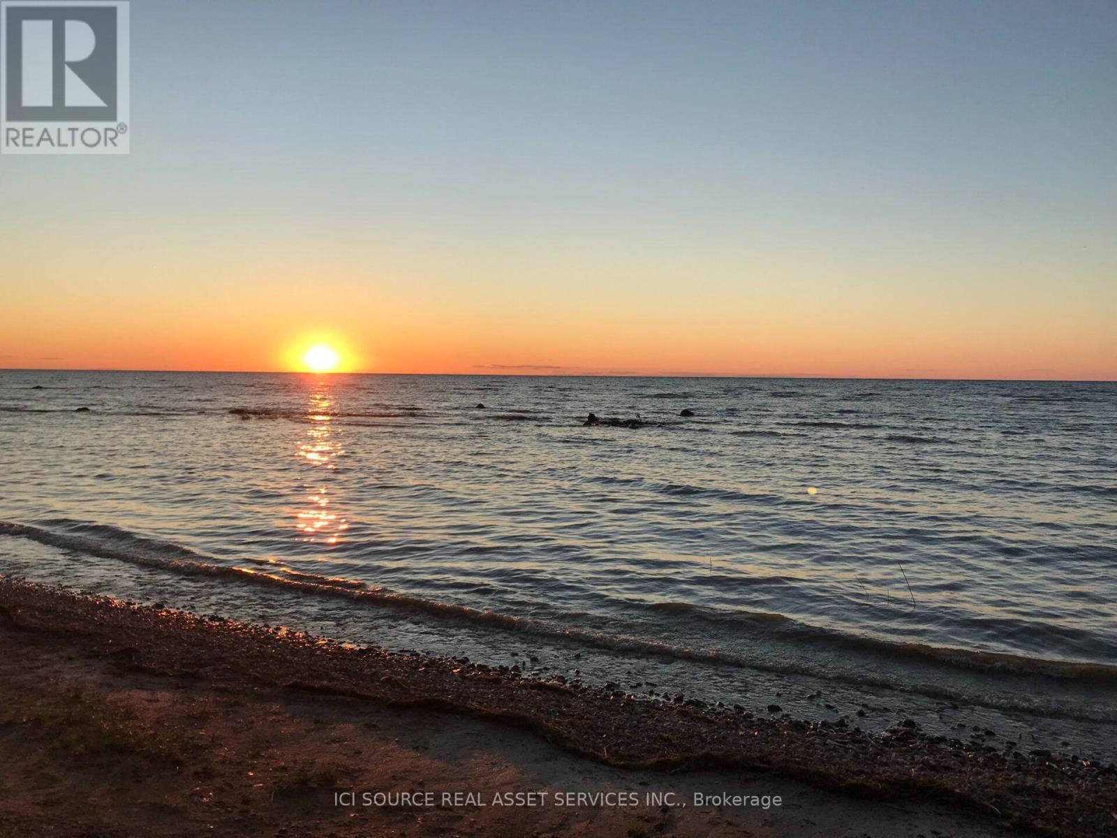 8768 Park Street, Lambton Shores, Ontario  N0N 1J7 - Photo 36 - X13699006