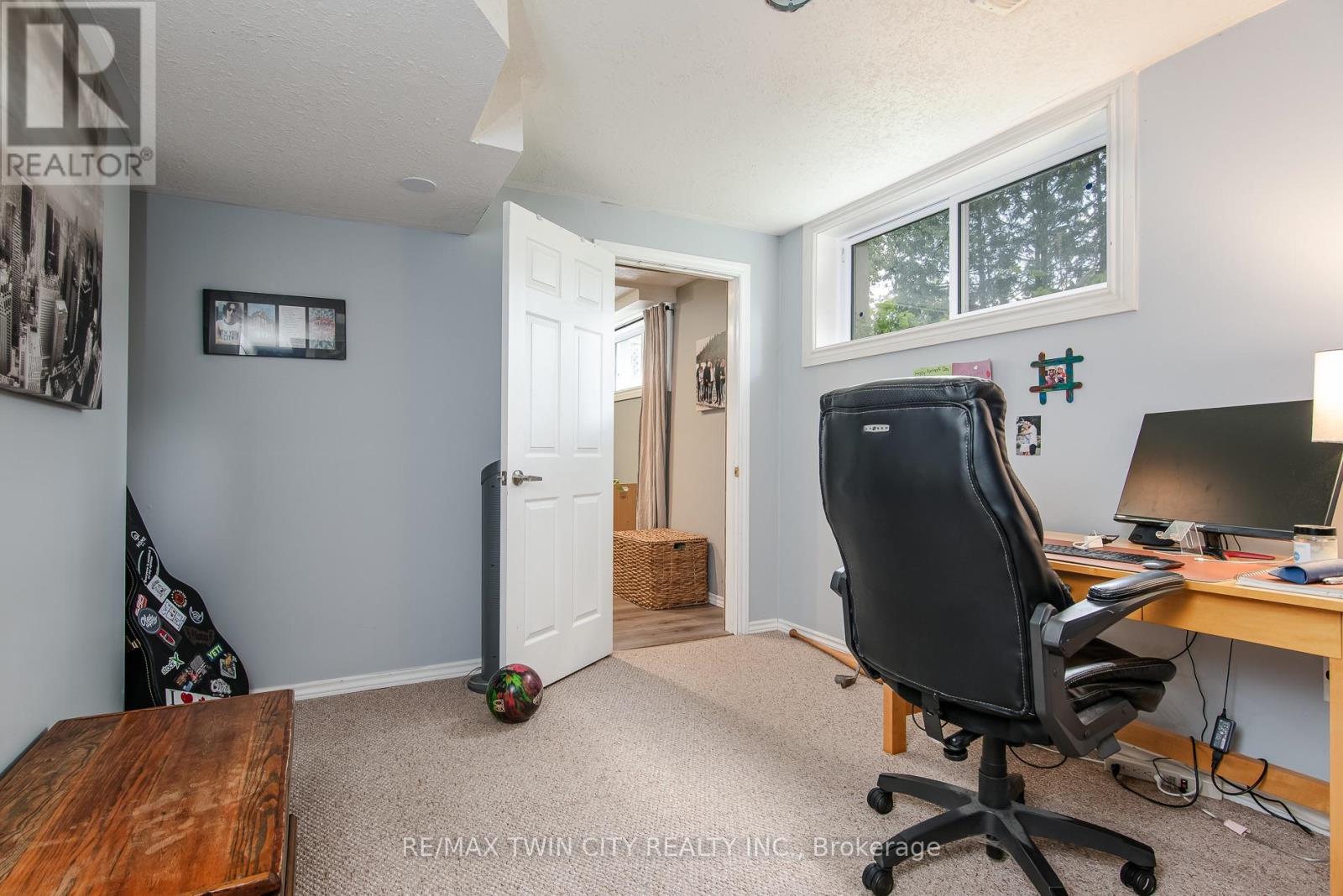 51 Murrayhill Court, Kitchener, Ontario  N2E 1N8 - Photo 41 - X13699026