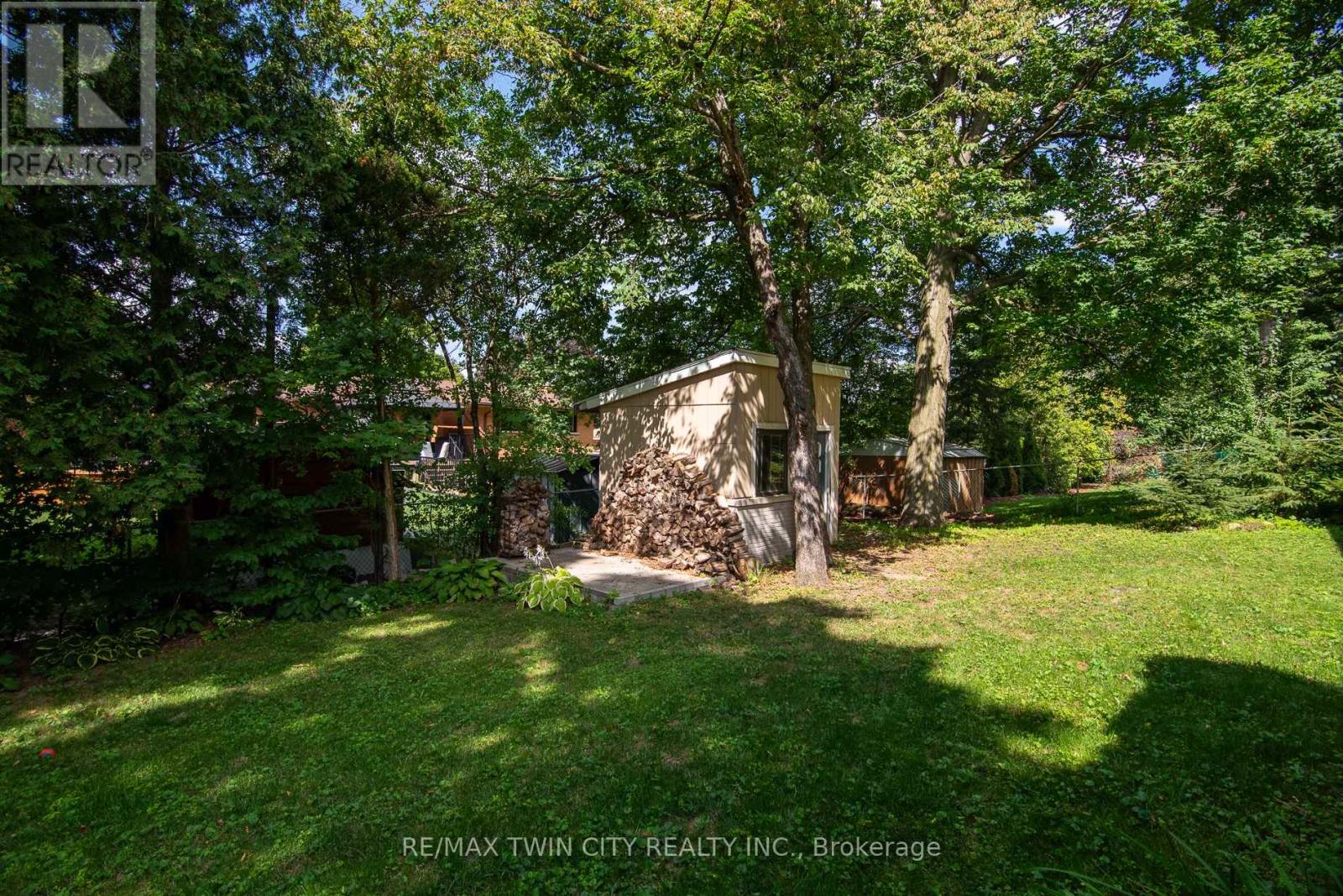 51 Murrayhill Court, Kitchener, Ontario  N2E 1N8 - Photo 48 - X13699026