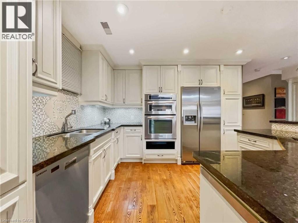 453 Brant Street, Burlington, Ontario  L7R 2G3 - Photo 10 - 40857063