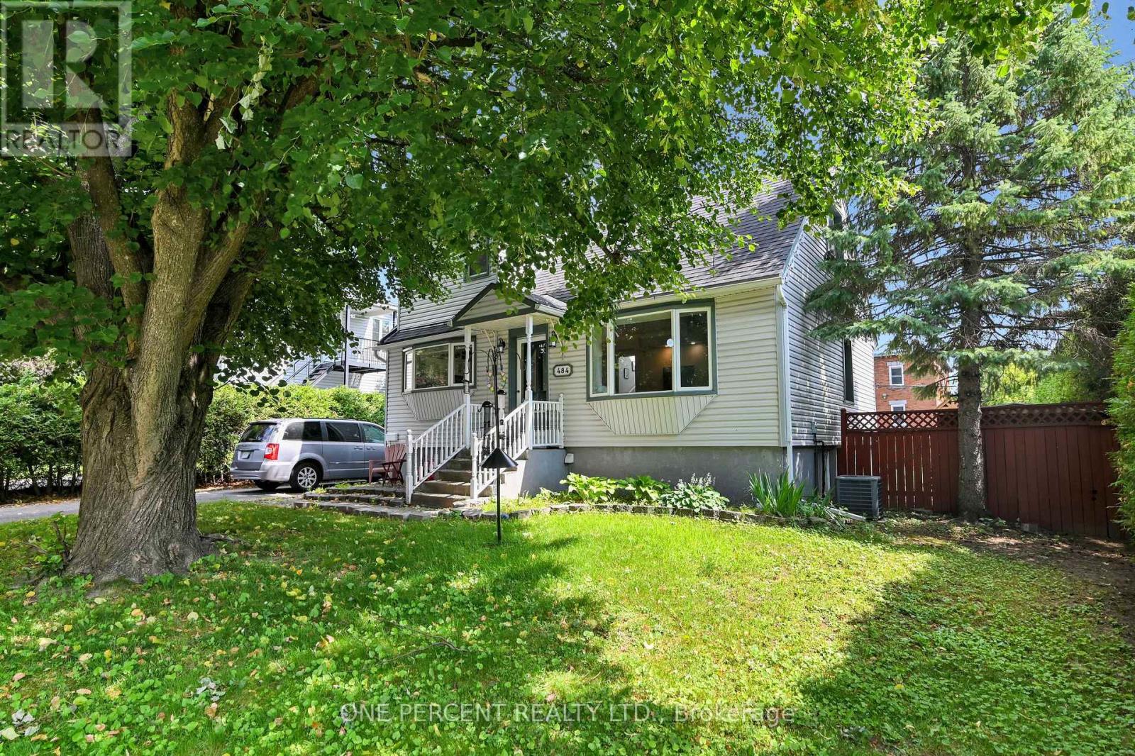 484 Mutual Street, Ottawa, Ontario  K1K 1C8 - Photo 3 - X13547438