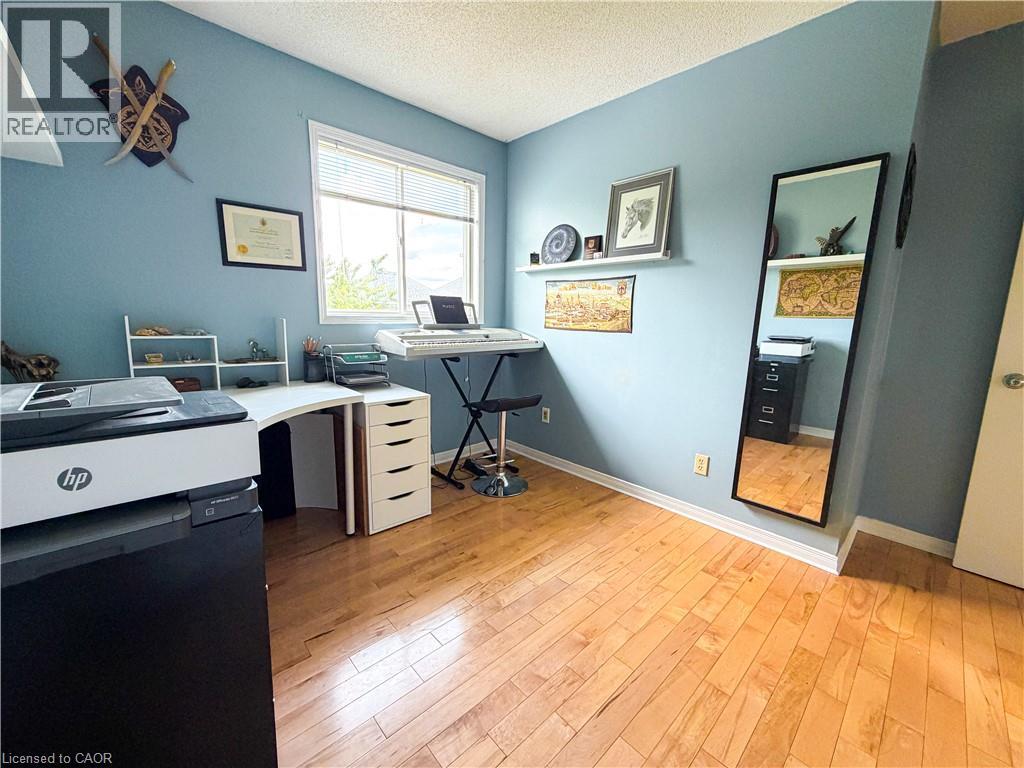 76 Fairgreen Close, Cambridge, Ontario  N1T 1T7 - Photo 26 - 40857266