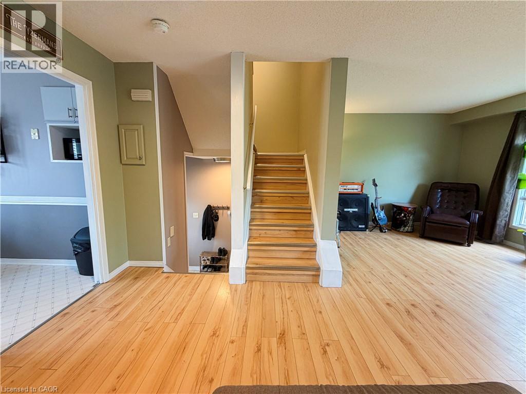 76 Fairgreen Close, Cambridge, Ontario  N1T 1T7 - Photo 20 - 40857266