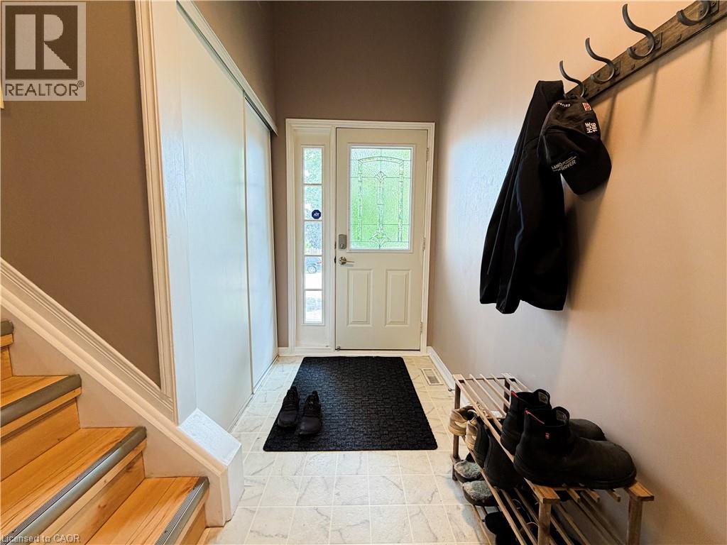76 Fairgreen Close, Cambridge, Ontario  N1T 1T7 - Photo 6 - 40857266